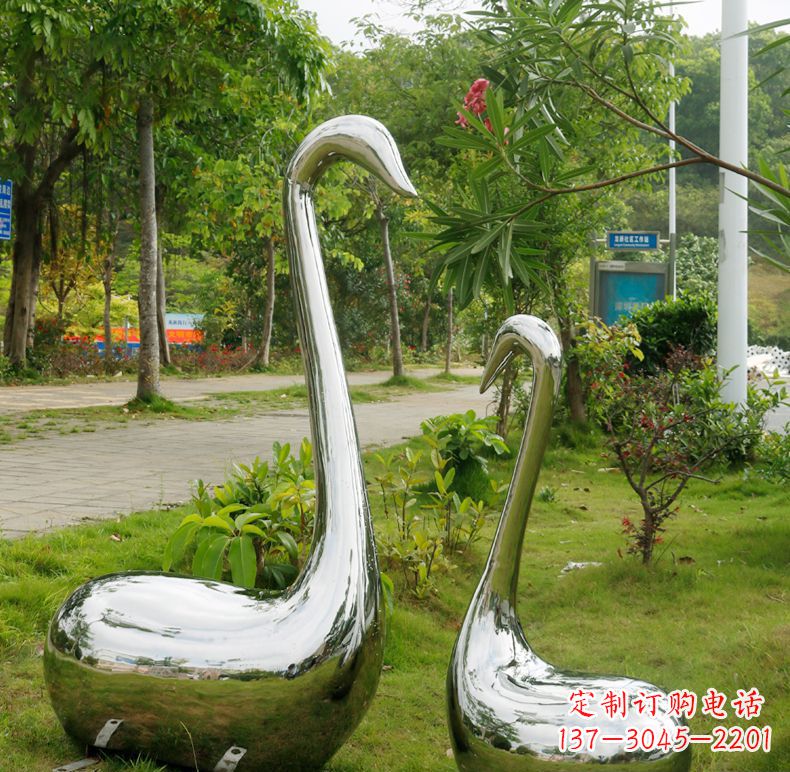 长春天鹅抽象不锈钢雕塑