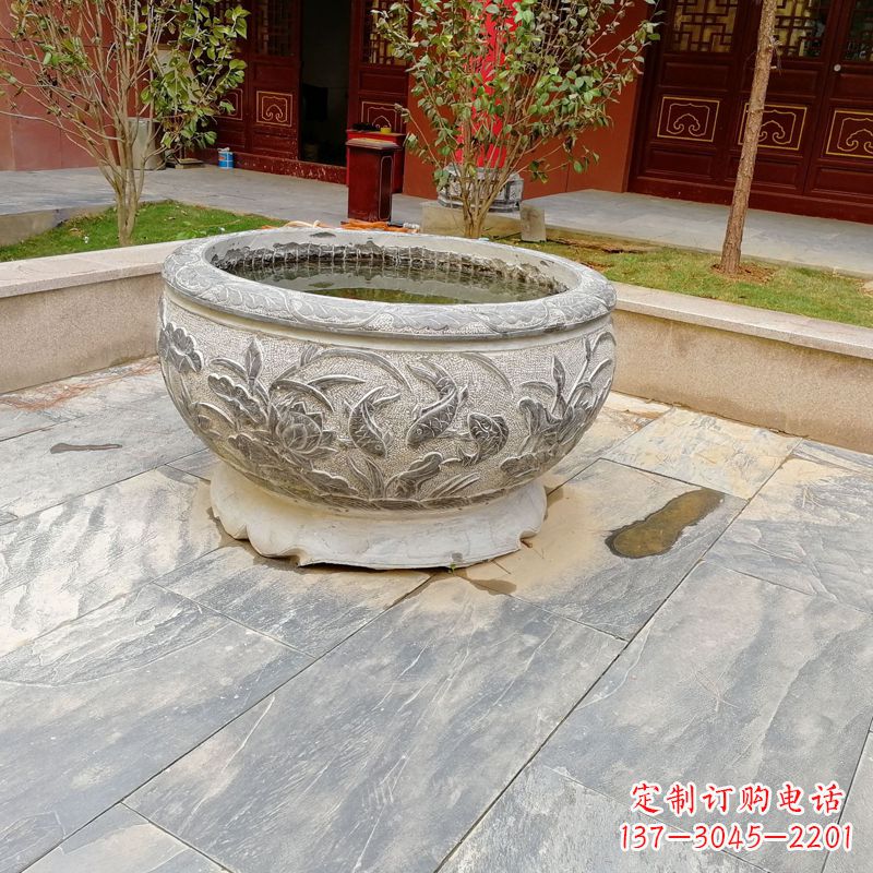 长春庭院水缸石雕