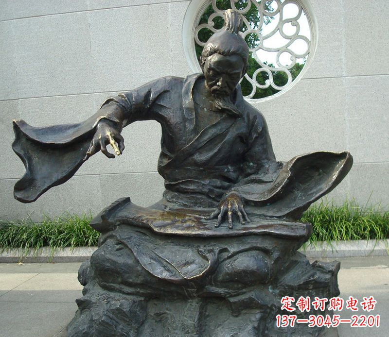 长春铜雕弹钢琴