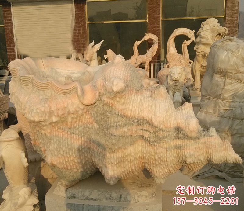 长春晚霞红海螺石雕