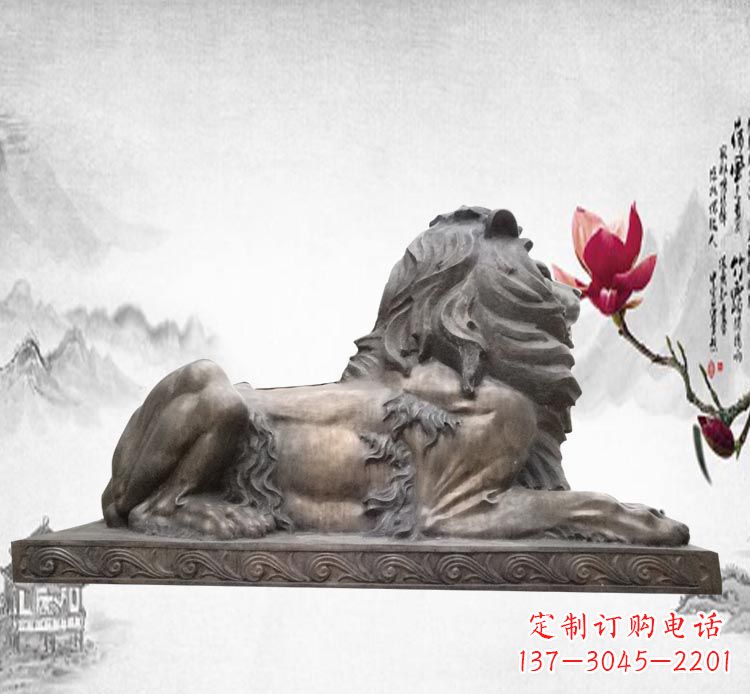 长春卧着的西洋狮子铜雕