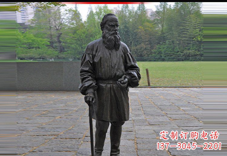 长春西方名人托尔斯泰铜雕