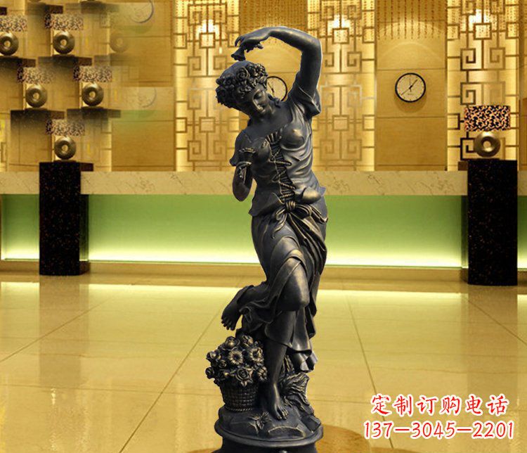 长春西方女人别墅景观铜雕