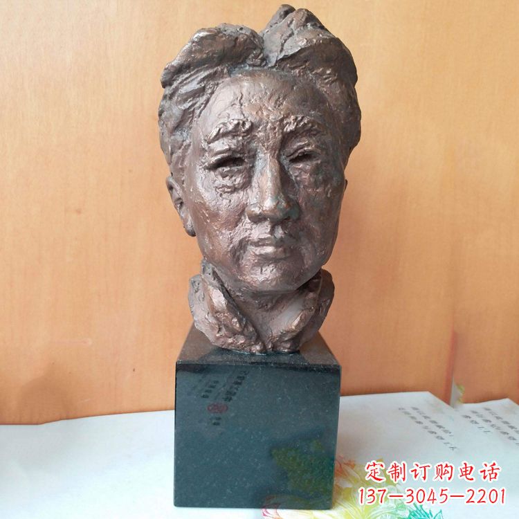 长春现代画家徐悲鸿先生头像雕塑