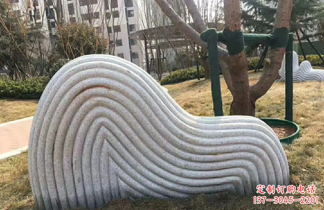 长春小区大理石纹理假山雕塑