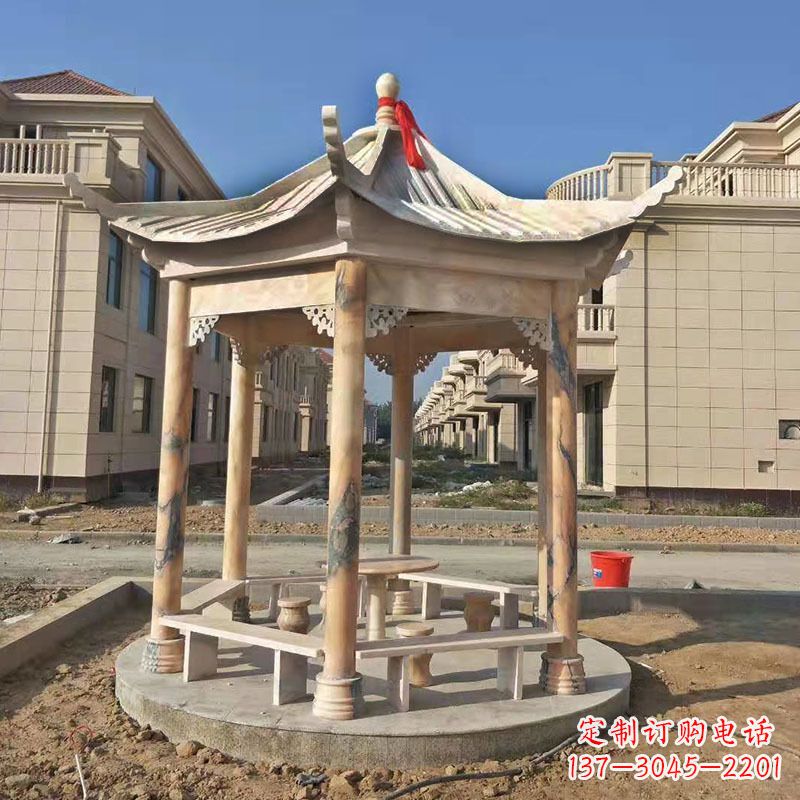 长春小区庭院石雕凉亭