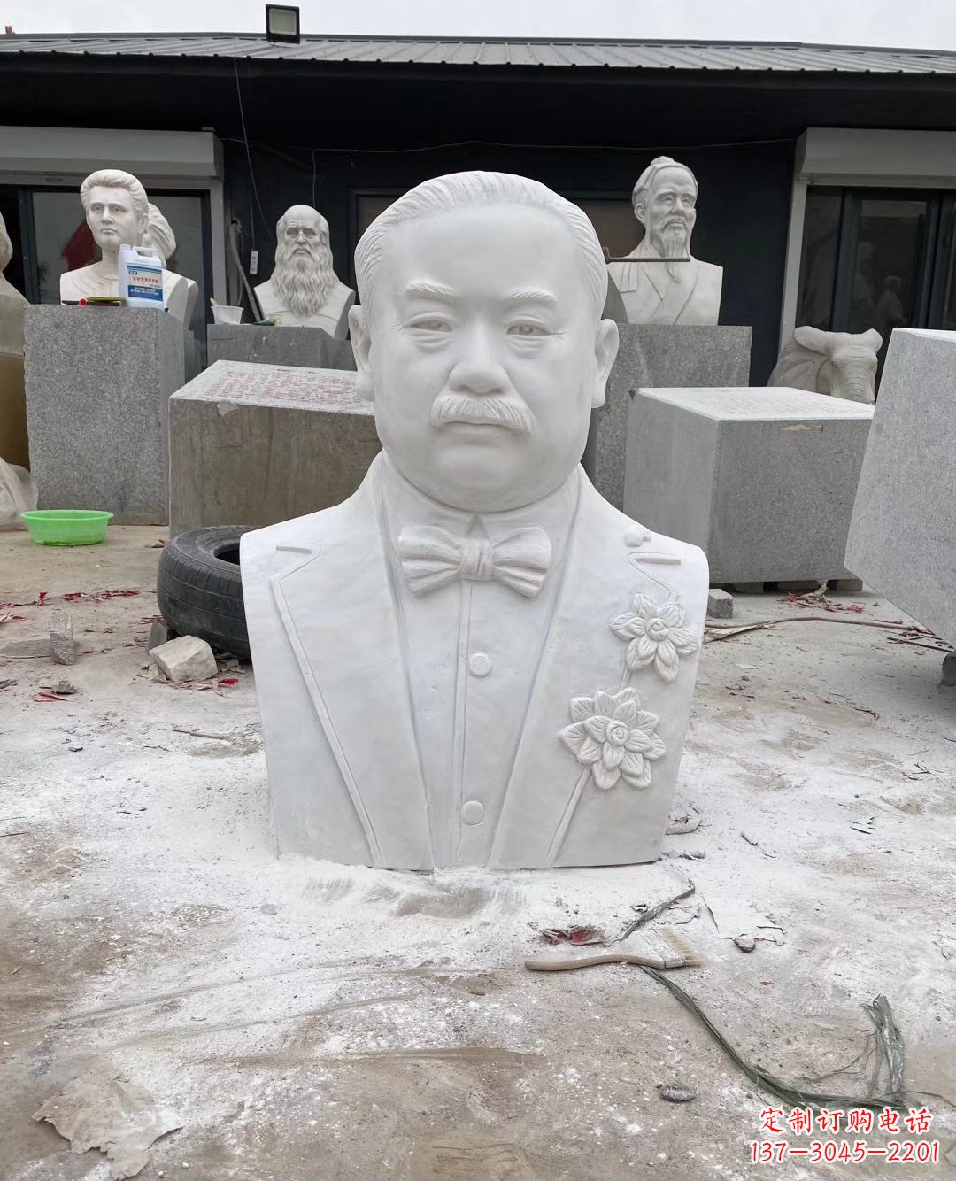 长春校园名人詹天佑头像石雕