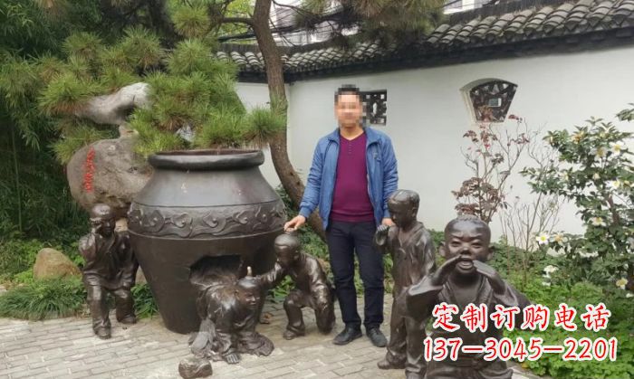 长春园林司马光砸缸铜雕 (2)