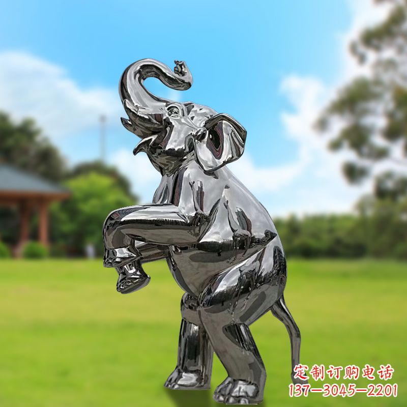 长春站立的不锈钢小象雕塑