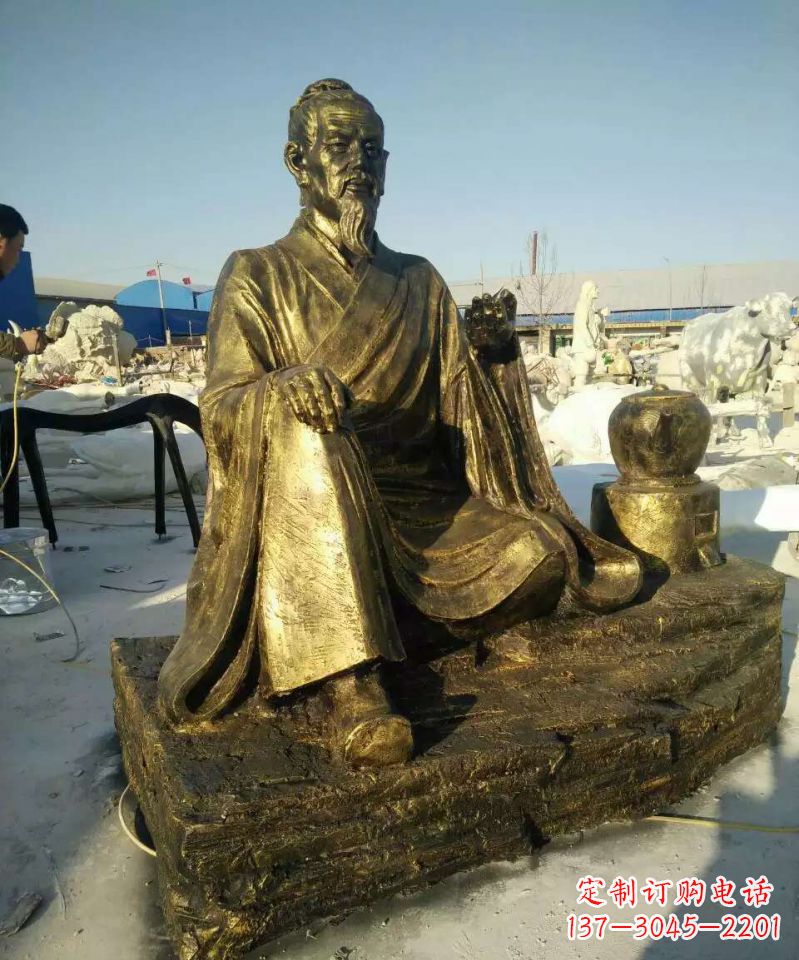 长春张仲景人物铜雕