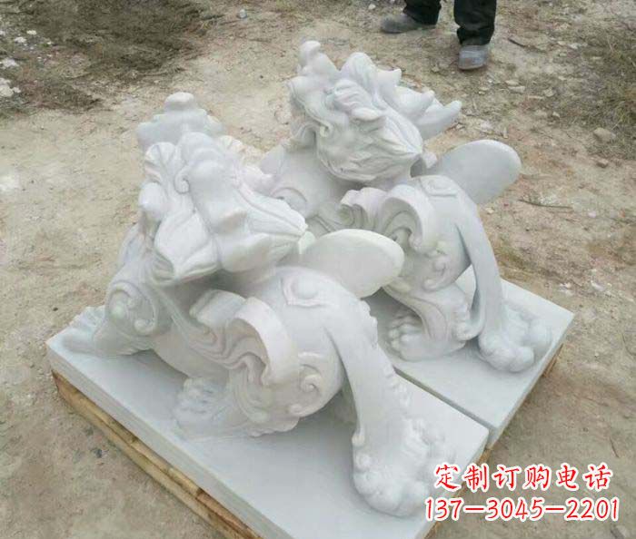 长春招财进宝立式貔貅门口石雕