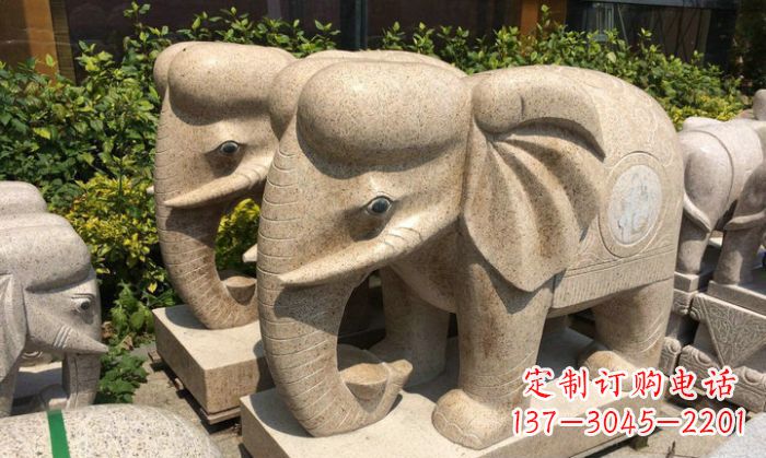 长春招财进宝砂岩大象石雕