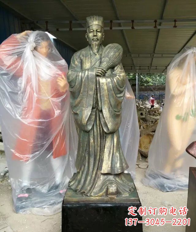 长春诸葛亮古代人物铜雕