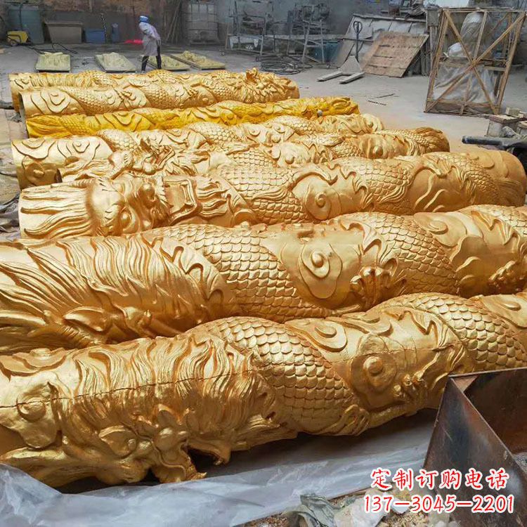 长春铸铜龙柱